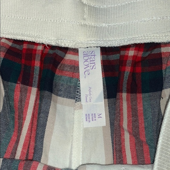 Comfy Flannel Joggers - Picture 3 of 4